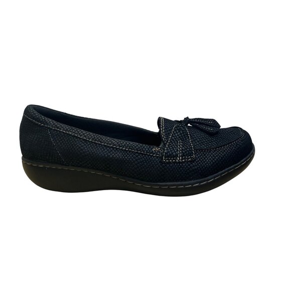 Clarks Black Scales Design Slip-On Bow Detail Cushion Soft Loafers Sz 9XW - Picture 1 of 8